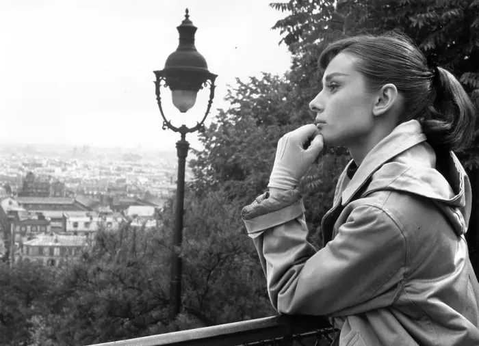 Framed Print : Audrey Hepburn Framed Print : Audrey Hepburn