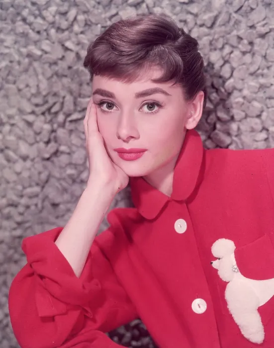 Framed Print : Audrey Hepburn Framed Print : Audrey Hepburn