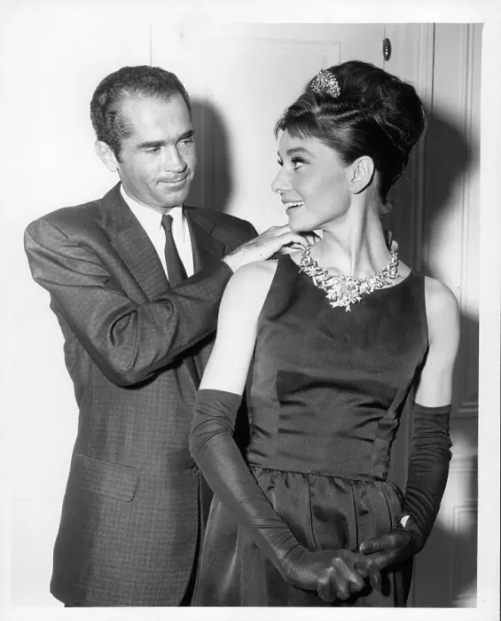 Framed Print : Audrey Hepburn In Breakfast At Tiffany's