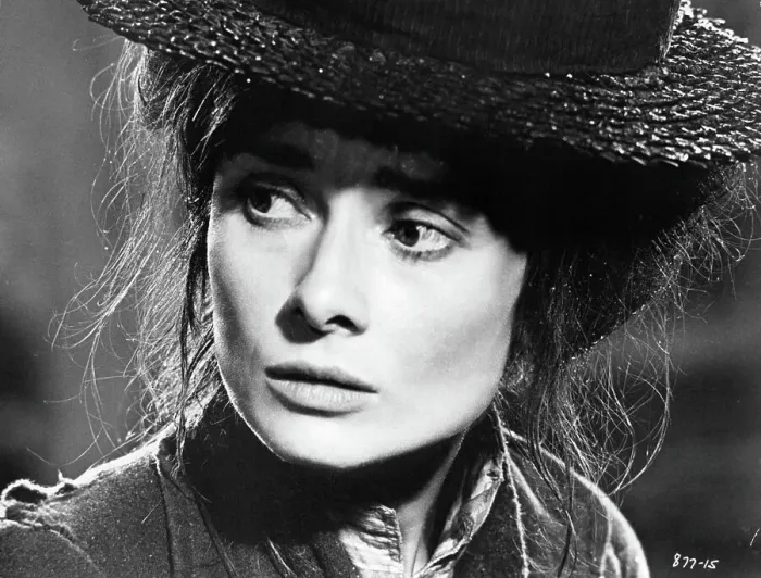 Framed Print : Audrey Hepburn In My Fair Lady Framed Print : Audrey Hepburn In My Fair Lady