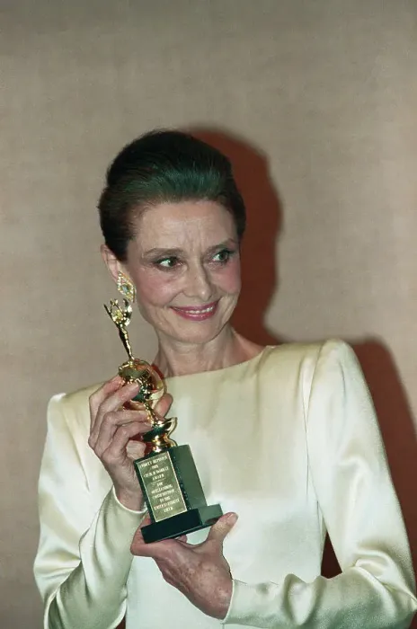 Framed Print : Audrey Hepburn Holding Cecil B. DeMille Award Framed Print : Audrey Hepburn Holding Cecil B. DeMille Award