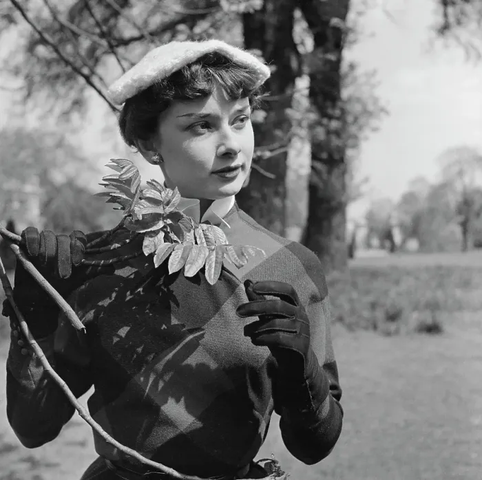Framed Print : Audrey Hepburn At Kew Gardens Framed Print : Audrey Hepburn At Kew Gardens