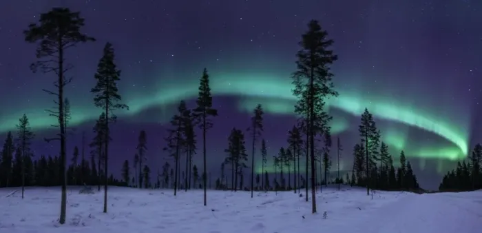 Framed Print : The Aurora & the Great Bear Framed Print : The Aurora & the Great Bear