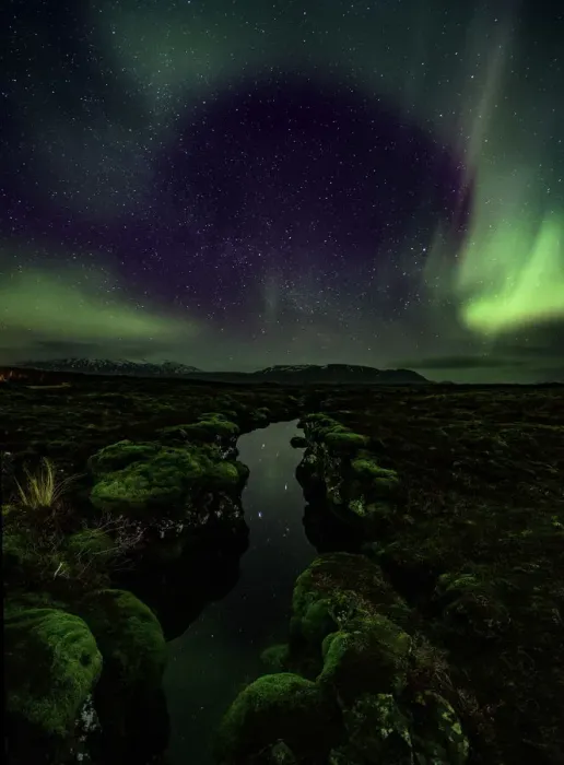Framed Print : Aurora over the Silfra Rift in Iceland Framed Print : Aurora over the Silfra Rift in Iceland