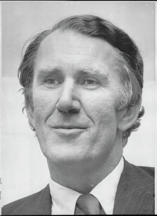 Framed Print : Australian Politician Malcolm Fraser Framed Print : Australian Politician Malcolm Fraser