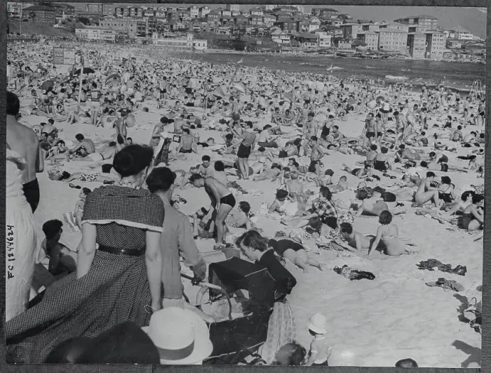 Framed Print : Australia's Bondi Beach Framed Print : Australia's Bondi Beach