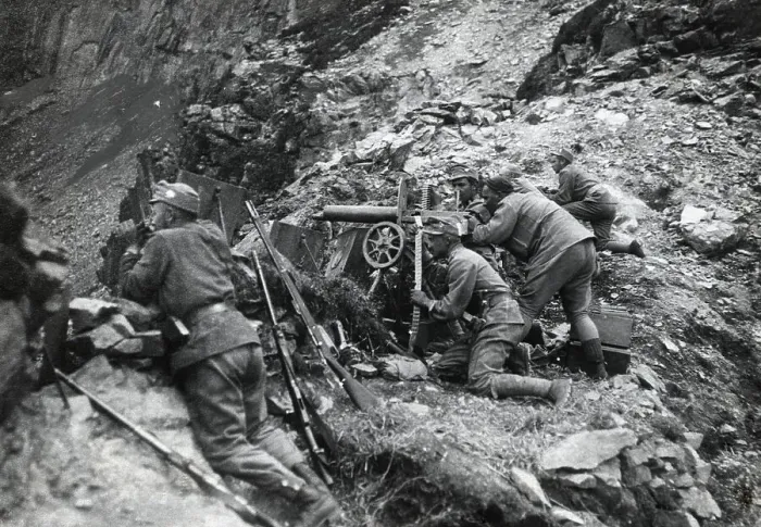 Framed Print : Austrian Machine Gunners In Ditch