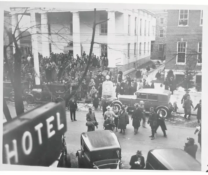 Framed Print : Automobiles and Congregation Outside Trial of Lindbergh Kidnappers Framed Print : Automobiles and Congregation Outside Trial of Lindbergh Kidnappers