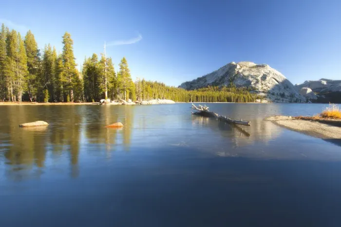 Framed Print : Autumn at lake in Yosemite Framed Print : Autumn at lake in Yosemite