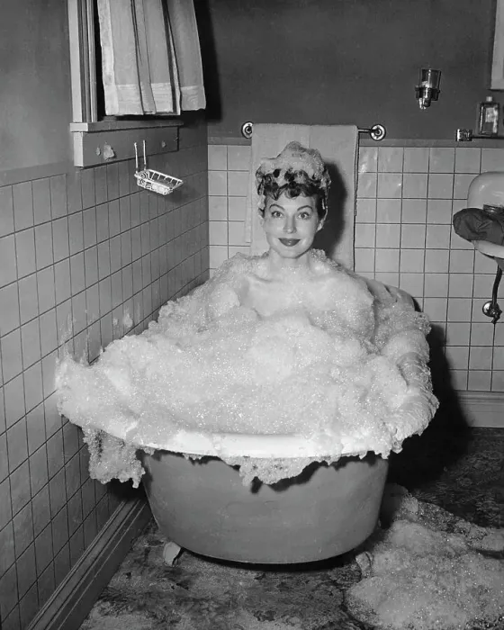 Framed Print : Ava Gardner in Bubble Bath Framed Print : Ava Gardner in Bubble Bath