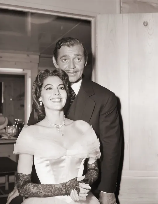 Framed Print : Ava Gardner with Clark Gable Framed Print : Ava Gardner with Clark Gable