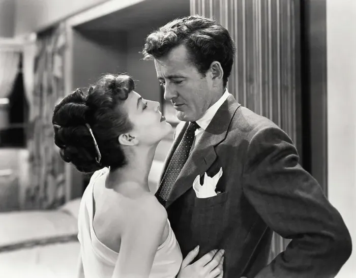 Framed Print : Ava Gardner and Robert Walker Framed Print : Ava Gardner and Robert Walker