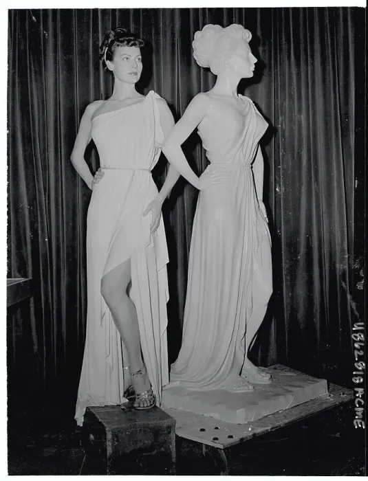 Framed Print : Ava Gardner Standing Near Statue Framed Print : Ava Gardner Standing Near Statue
