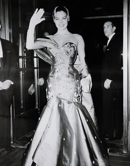 Framed Print : Ava Gardner Waving to Crowd Framed Print : Ava Gardner Waving to Crowd