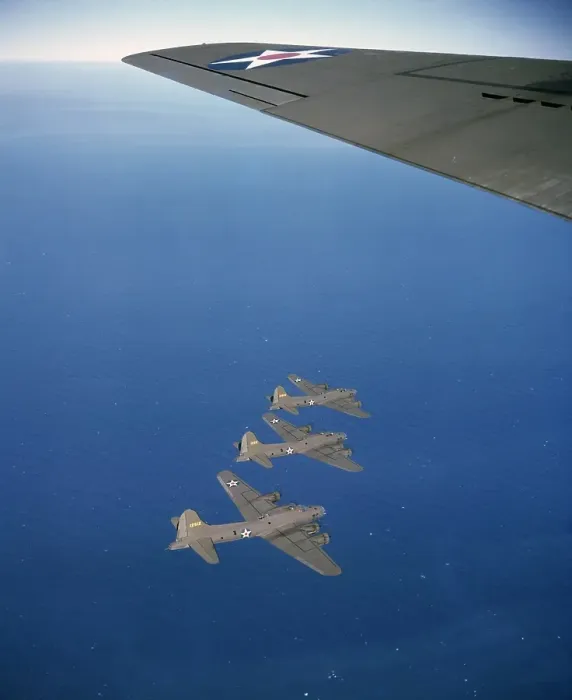 Framed Print : B-17 Bombers En Route To England Framed Print : B-17 Bombers En Route To England