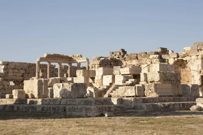 Framed Print : Baalbek temple lebanon Framed Print : Baalbek temple lebanon
