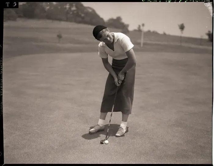 Framed Print : Babe Didrikson Playing Golf Framed Print : Babe Didrikson Playing Golf