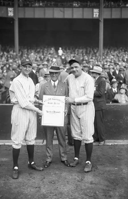 Framed Print : Babe Ruth with Herbert Pennock and George Daly Framed Print : Babe Ruth with Herbert Pennock and George Daly
