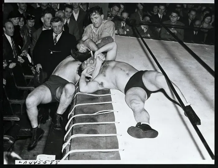 Framed Print : Babe Zaharias Wrestling in Olympics Framed Print : Babe Zaharias Wrestling in Olympics