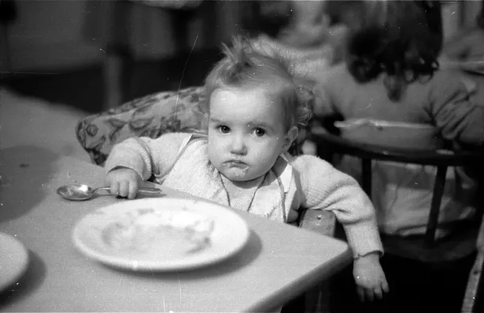 Framed Print : Baby Food. 31st January 1953: 27-year-old Ivy Bourne Framed Print : Baby Food. 31st January 1953: 27-year-old Ivy Bourne