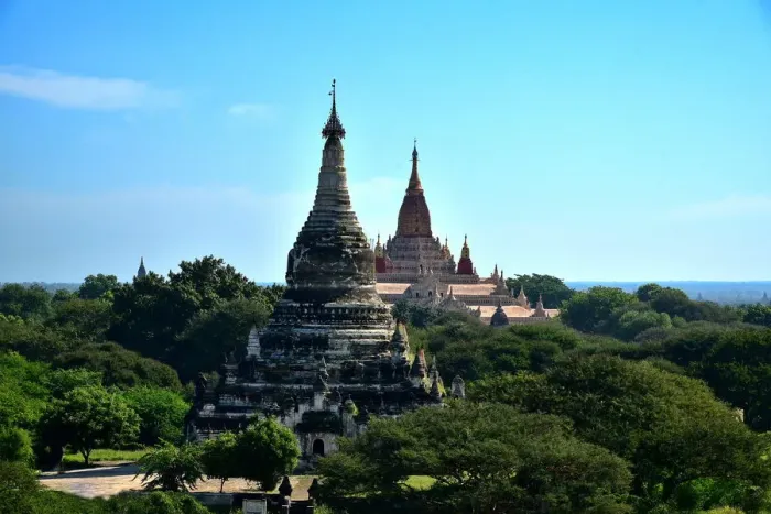 Framed Print : Bagan Buddhist Temple Unesco Myanmar Framed Print : Bagan Buddhist Temple Unesco Myanmar