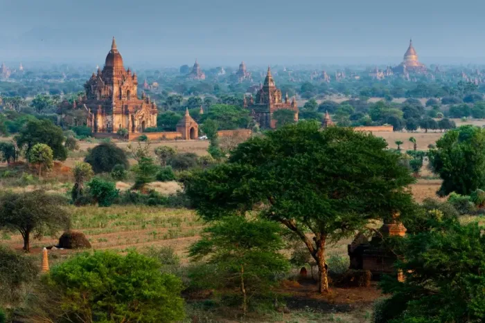 Framed Print : Bagan, Myanmar Framed Print : Bagan, Myanmar
