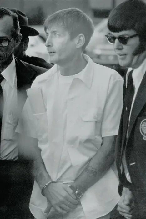 Framed Print : Bailiffs Escorting Gary Gilmore Framed Print : Bailiffs Escorting Gary Gilmore