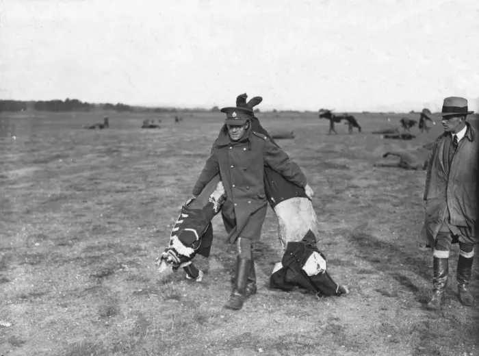 Framed Print : Balaklava. 31st October 1928: A crew member carries out two dummy Russians Framed Print : Balaklava. 31st October 1928: A crew member carries out two dummy Russians
