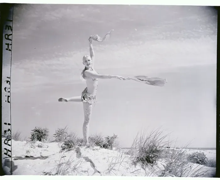 Framed Print : Ballet Dancer Kitty on the Shore Framed Print : Ballet Dancer Kitty on the Shore