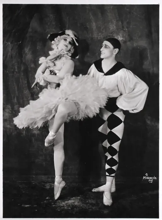 Framed Print : Ballet Dancers;Costume;Harlequin;Fulllen
