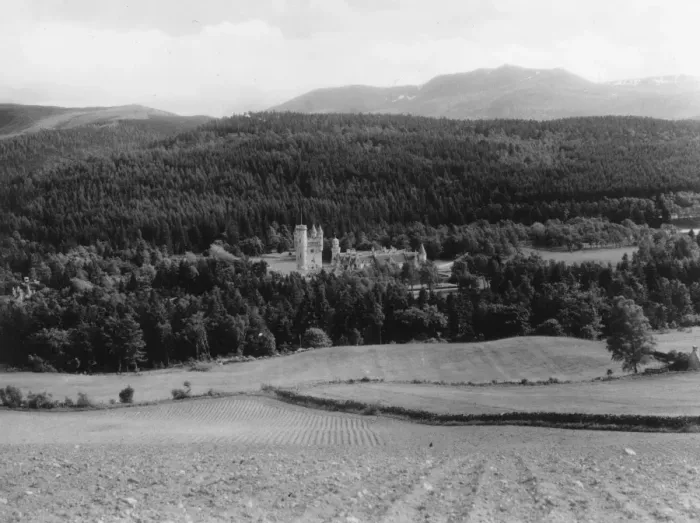 Framed Print : Balmoral Castle Framed Print : Balmoral Castle