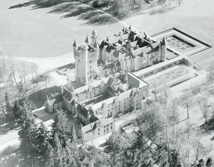 Framed Print : Balmoral Castle Framed Print : Balmoral Castle