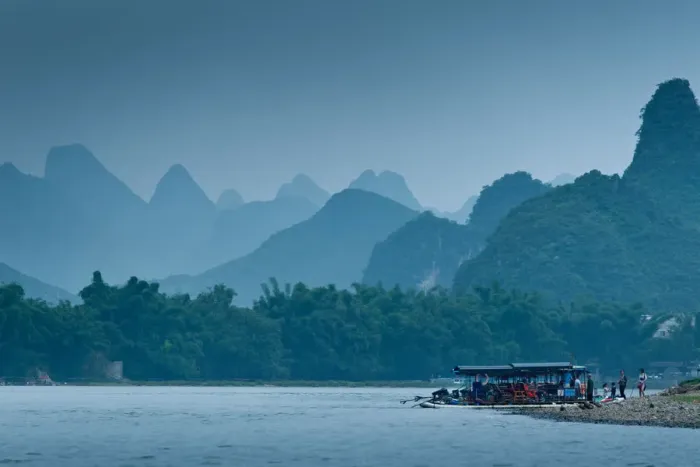 Framed Print : Bamboo rafting on Li river, China Framed Print : Bamboo rafting on Li river, China