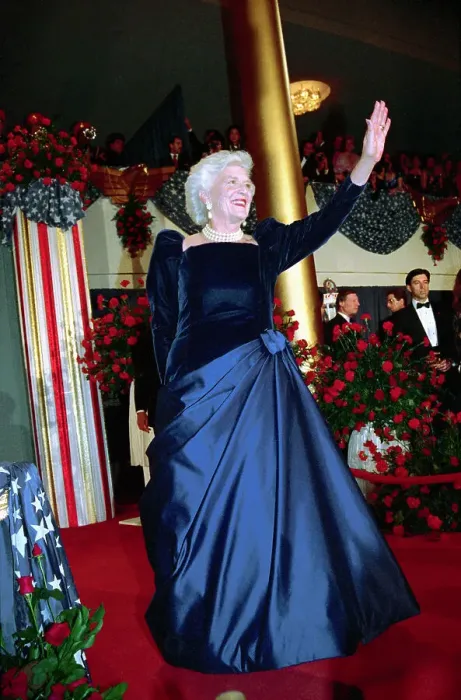 barbara bush blue dress Barbara Bush Thought About Suicide During Depression