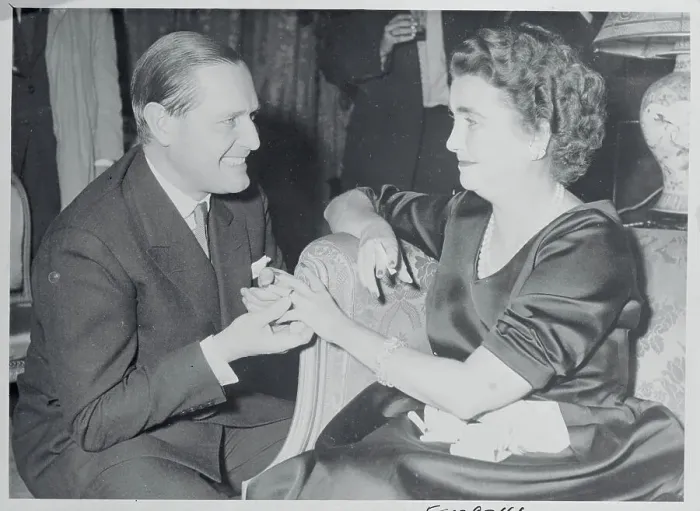 Framed Print : Barbara Hutton and von Cramm Framed Print : Barbara Hutton and von Cramm