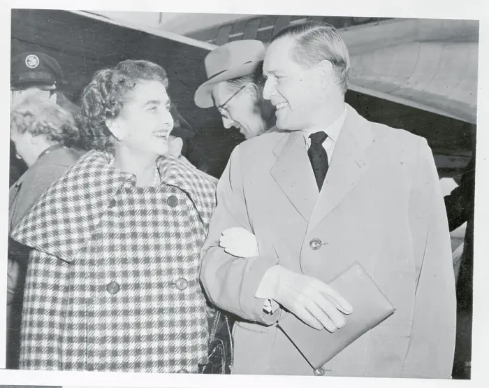 Framed Print : Barbara Hutton Walking Arm in Arm with Her Husband Framed Print : Barbara Hutton Walking Arm in Arm with Her Husband