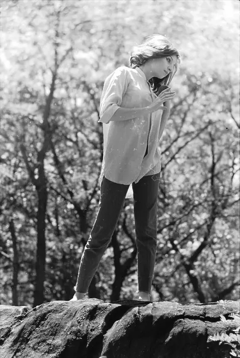Framed Print : Barbra Streisand In Central Park Framed Print : Barbra Streisand In Central Park