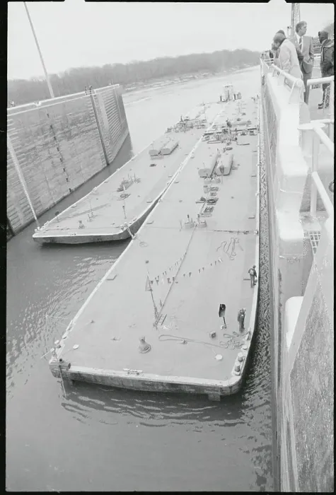 Framed Print : Barge Entering Lock Framed Print : Barge Entering Lock