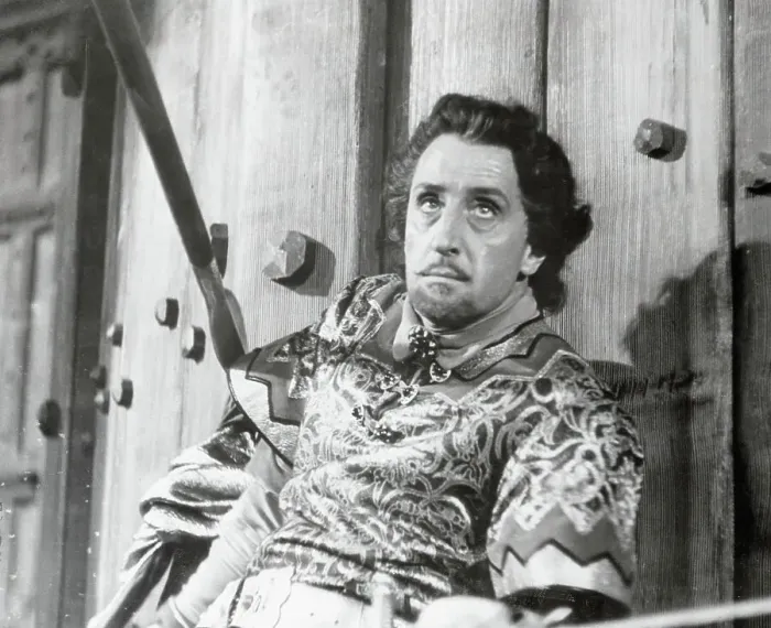 Framed Print : Basil Rathbone as Sir Guy Framed Print : Basil Rathbone as Sir Guy