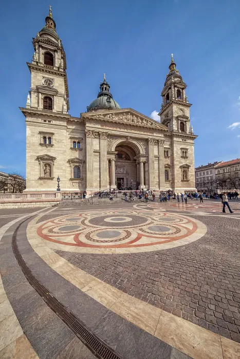 Framed Print : Basilica in Budapest Framed Print : Basilica in Budapest