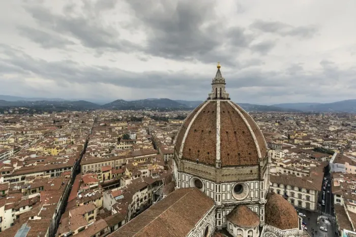 Framed Print : The Basilica di Santa Maria del Fiore in Florence, Tuscany, Italy Framed Print : The Basilica di Santa Maria del Fiore in Florence, Tuscany, Italy