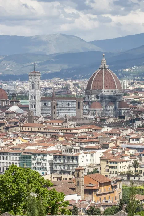 Framed Print : The Basilica di Santa Maria del Fiore in Florence Framed Print : The Basilica di Santa Maria del Fiore in Florence