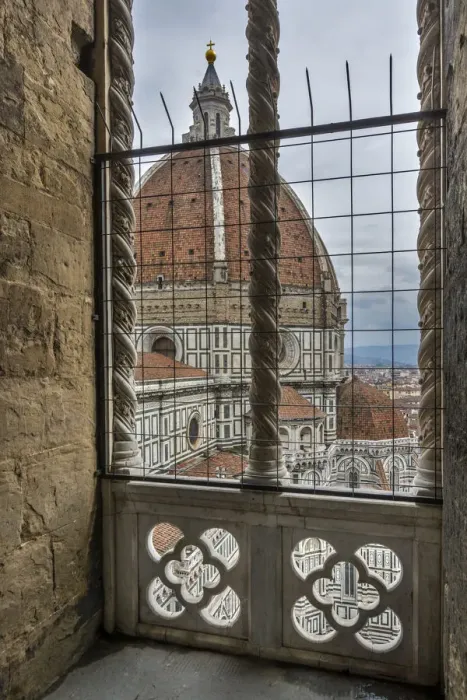 Framed Print : The Basilica di Santa Maria del Fiore in Florence from The Campanile Tower, Tuscany, Italy Framed Print : The Basilica di Santa Maria del Fiore in Florence from The Campanile Tower, Tuscany, Italy