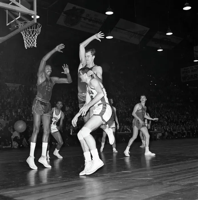 Framed Print : Basketball Action: Warriors Vs. Royals