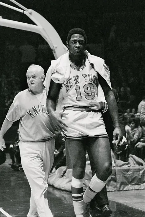 Framed Print : Basketball Player Willis Reed Leaving Game Framed Print : Basketball Player Willis Reed Leaving Game