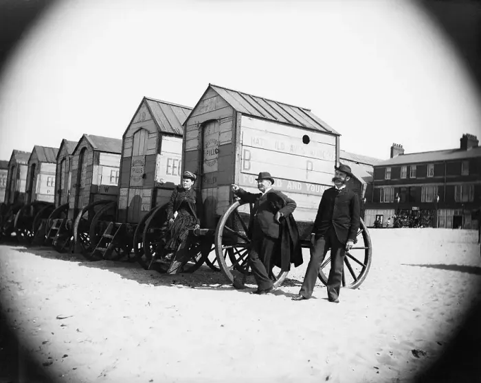 Framed Print : Bath Wagons In England / 1890S Framed Print : Bath Wagons In England / 1890S