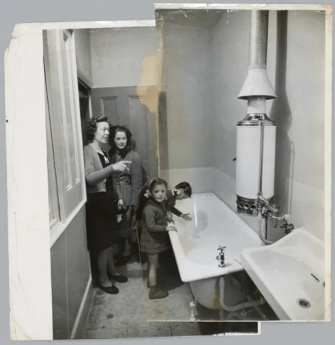 Framed Print : Bathroom Join-Up Framed Print : Bathroom Join-Up