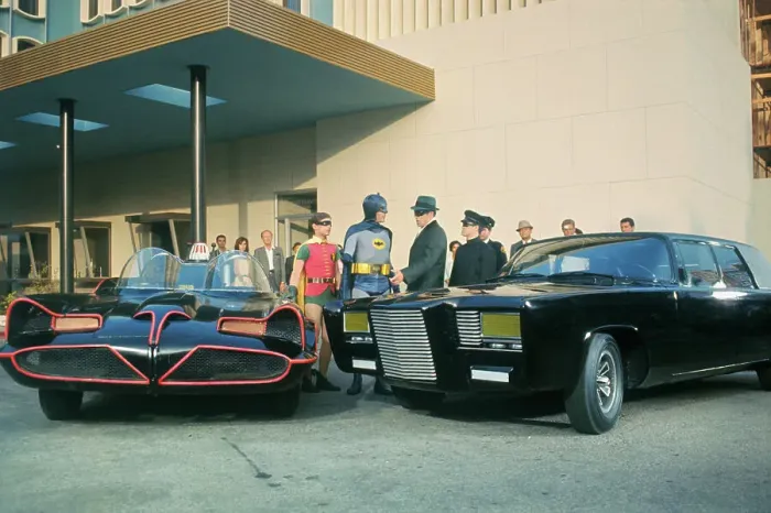 : Batman and Robin Meeting Green Hornet and Kato : Batman and Robin Meeting Green Hornet and Kato