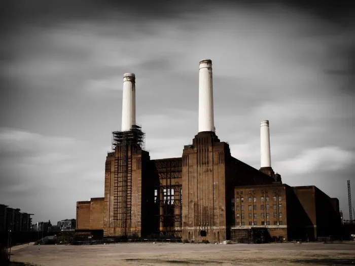 Framed Print : Battersea Power Framed Print : Battersea Power