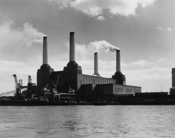 Framed Print : Battersea Power Framed Print : Battersea Power